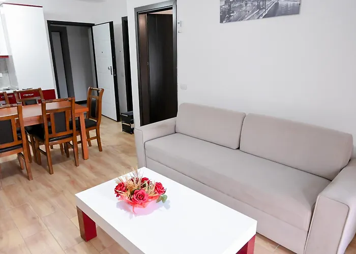 - Appartamento Shëngjin